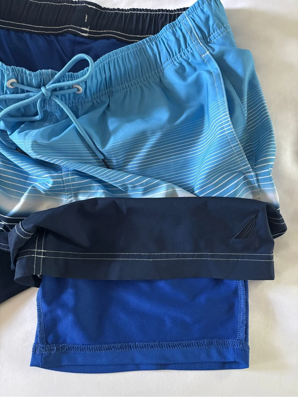 Nautica Men’s M Blue Swim Trunks